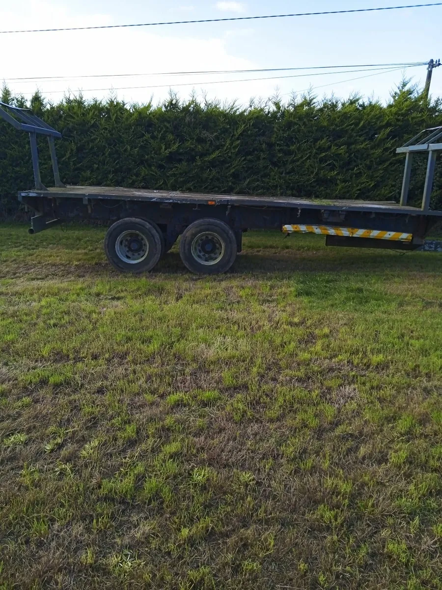 Bale trailer - Image 3