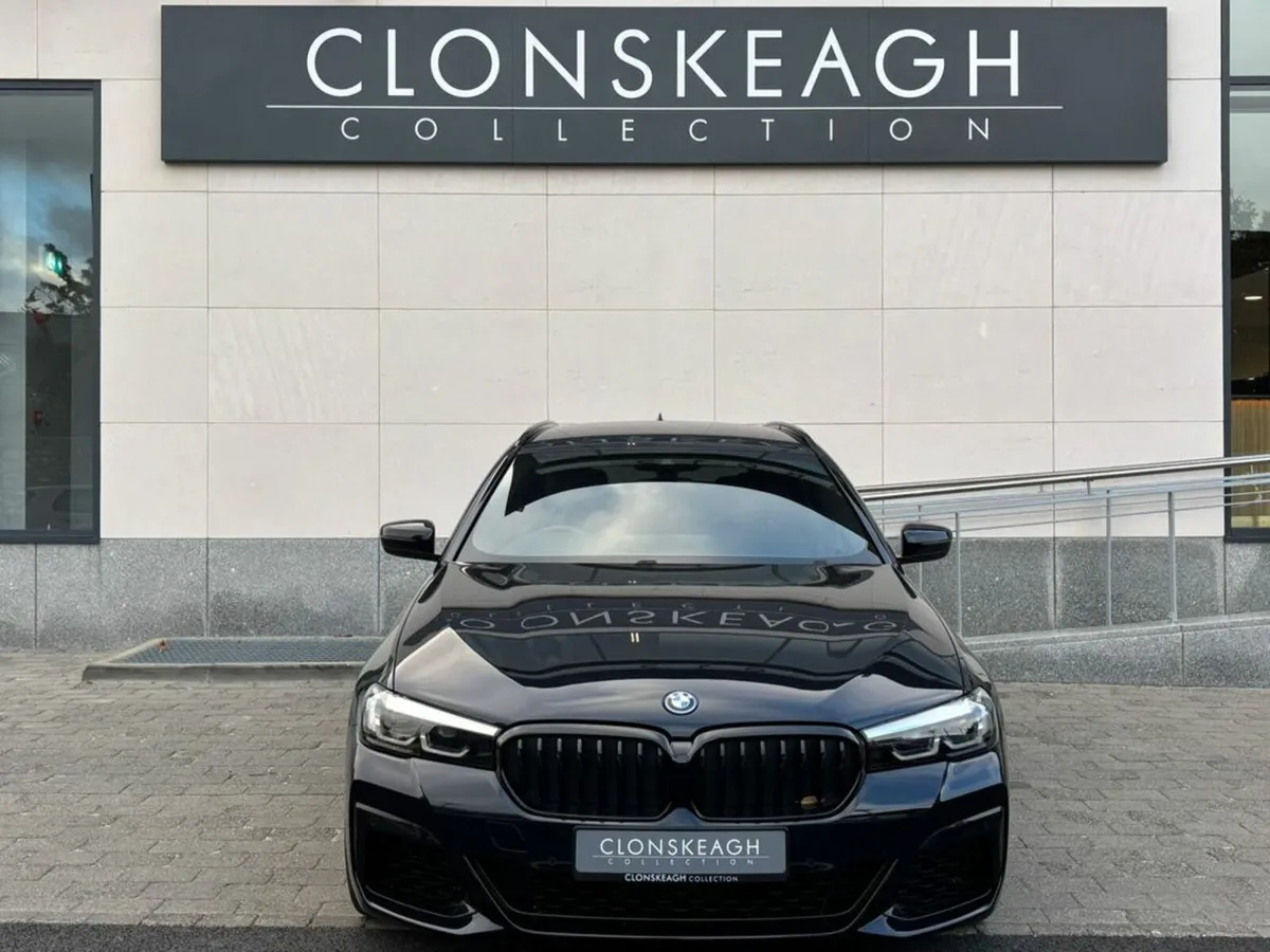 BMW 5-Series 530E M SPORT TOURING - Image 2