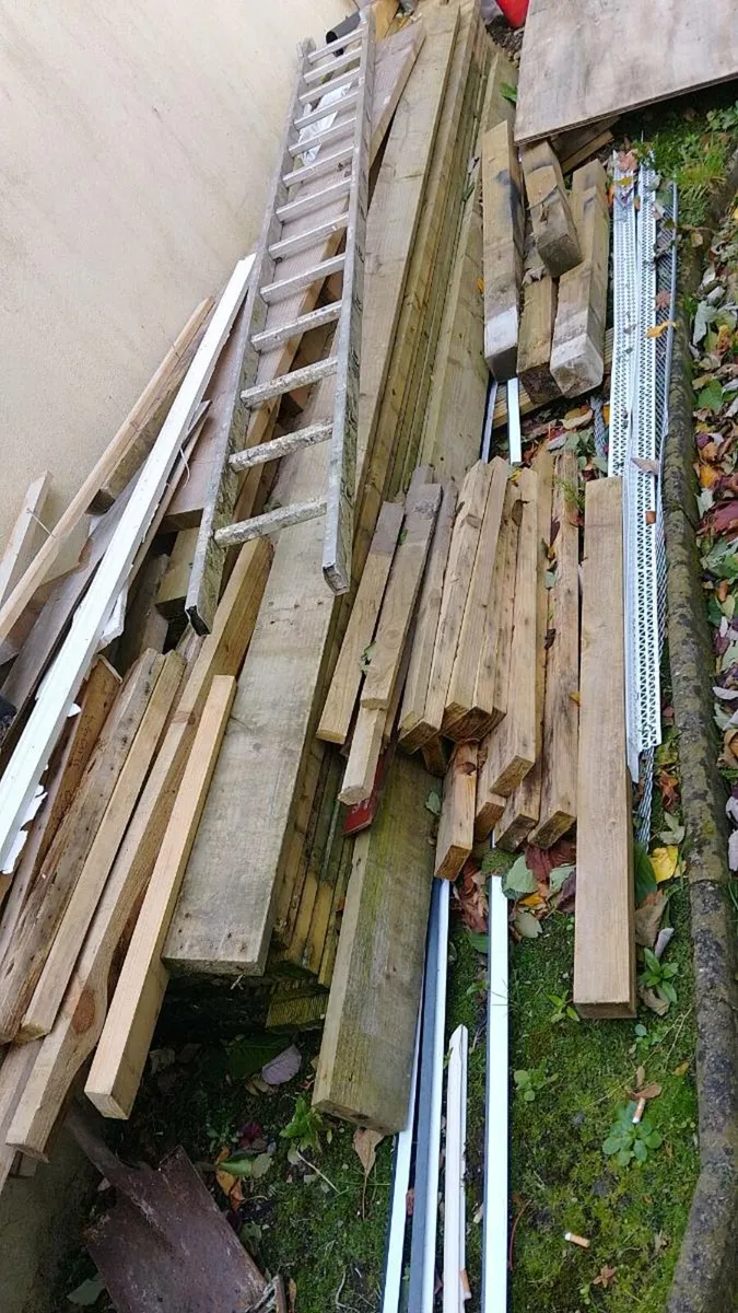 Garden decking - Image 2