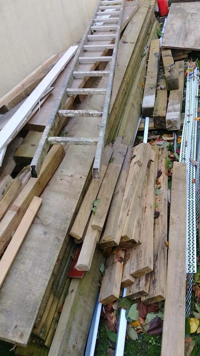Garden decking - Image 3