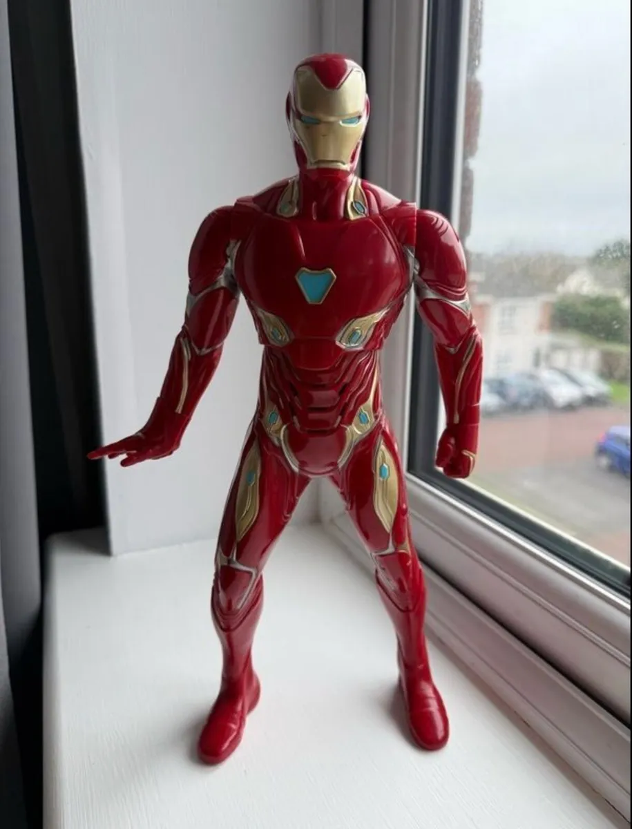 Original Marvel Hasbro Iron Man - Image 1