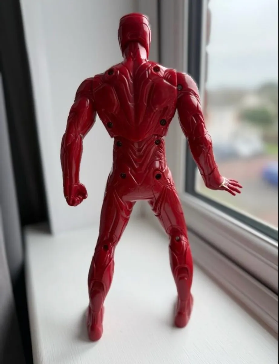 Original Marvel Hasbro Iron Man - Image 2