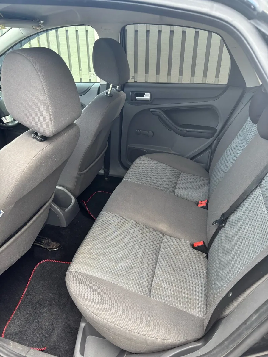Ford Focus - Image 4