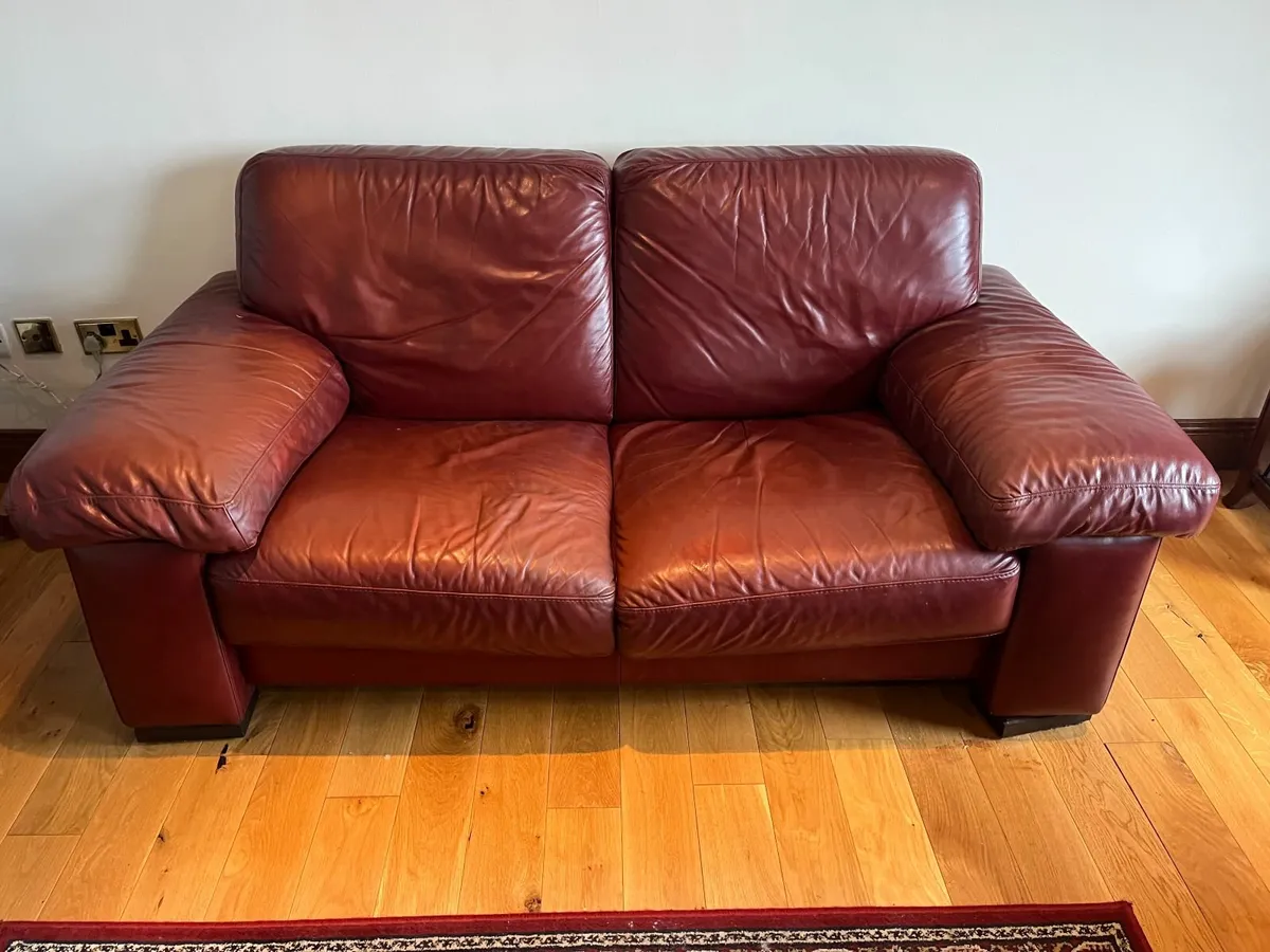 leather suite - Image 1