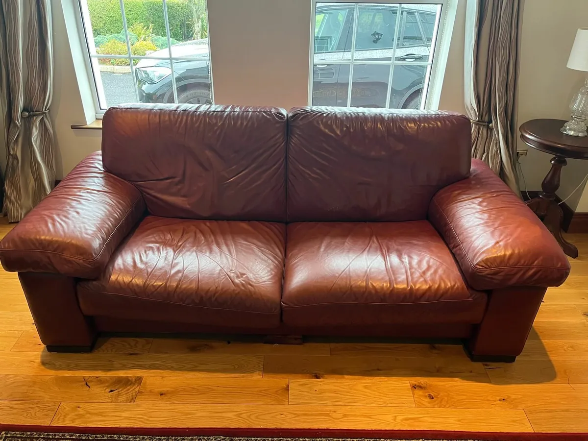 leather suite - Image 2