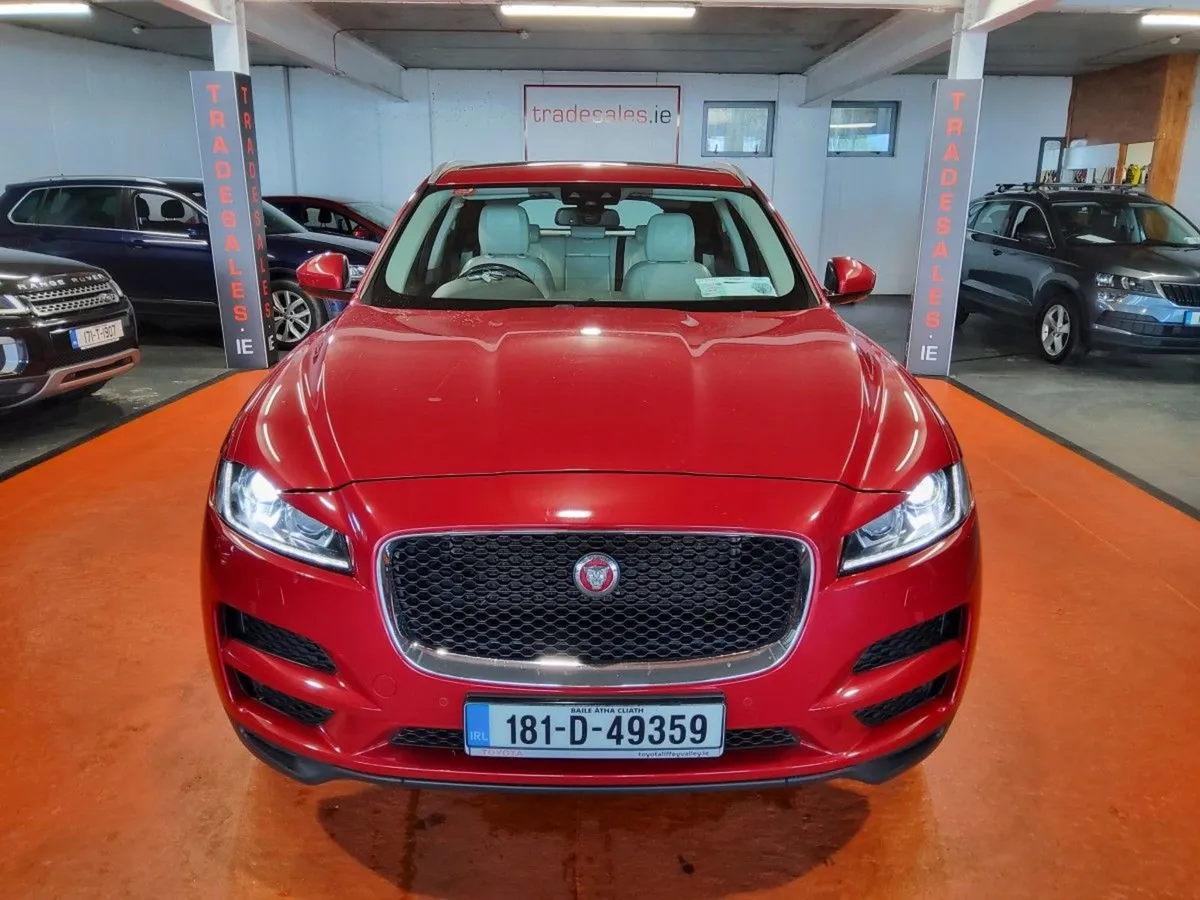 Jaguar F- PACE F Pace 2.0 Portfolio AWD 237PS - Image 1