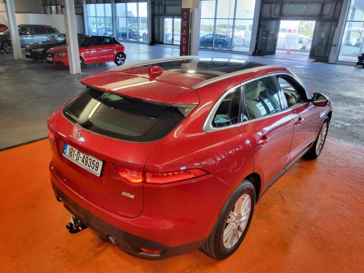 Jaguar F- PACE F Pace 2.0 Portfolio AWD 237PS - Image 3
