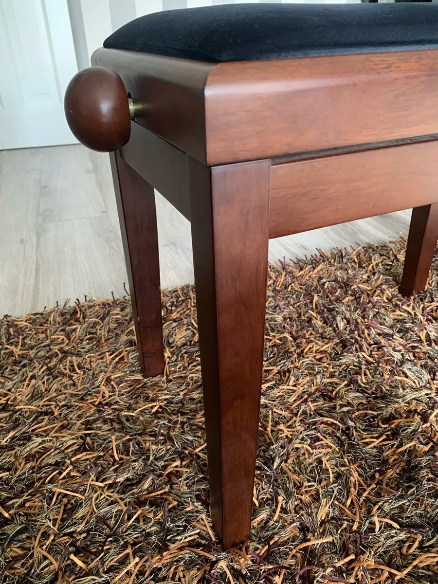 Piano chair for sale - Image 3