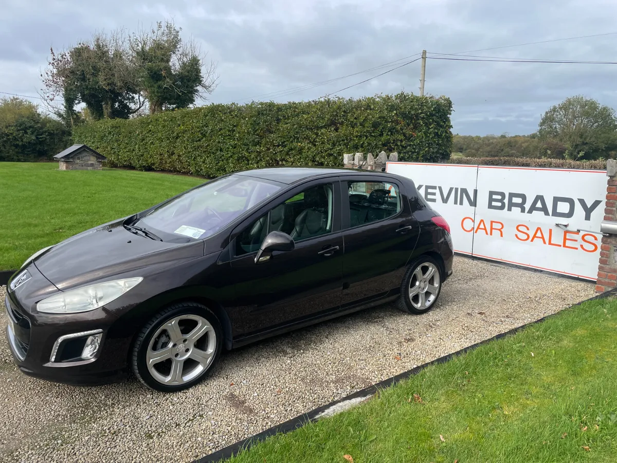 PEUGEOT 308 1.6 E-HDI ALLURE  5DOOR *SOLD AS SEN* - Image 3