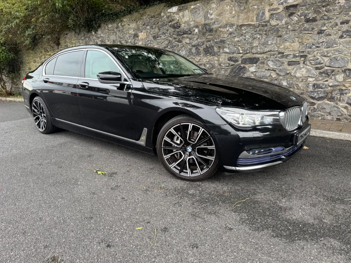 BMW 7-Series 2017  G12 LD XDRIVE EXCLUSIVE 4DR - Image 2