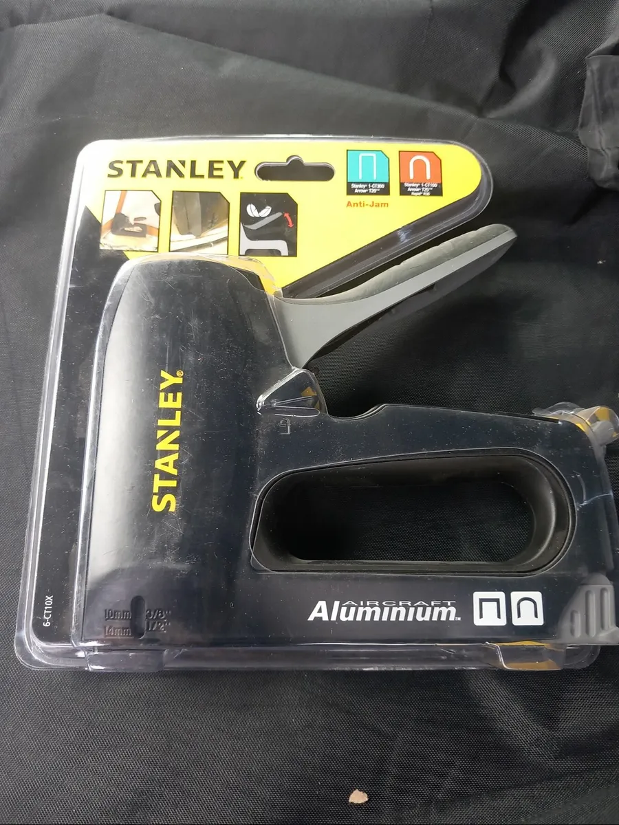 New Stanley staple gun - Image 1