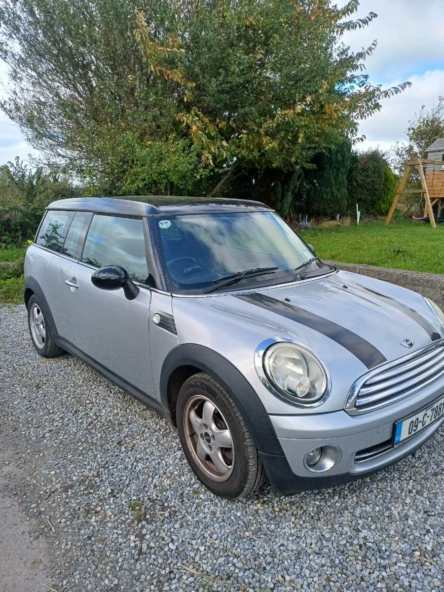 MINI COOPER CLUBMAN LOW KM - Image 1