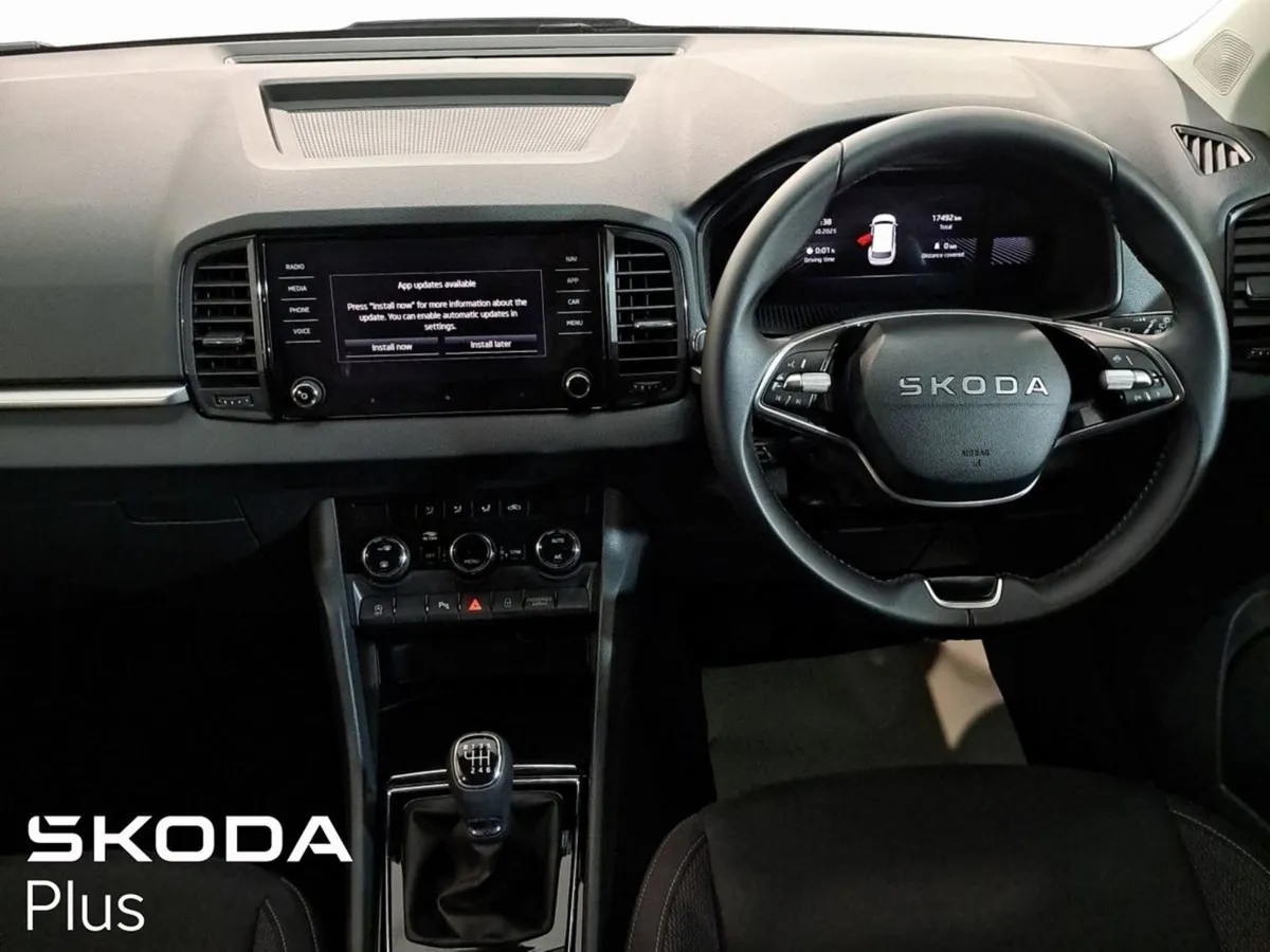 Skoda Karoq Selection 2.0tdi 115HP - Image 4