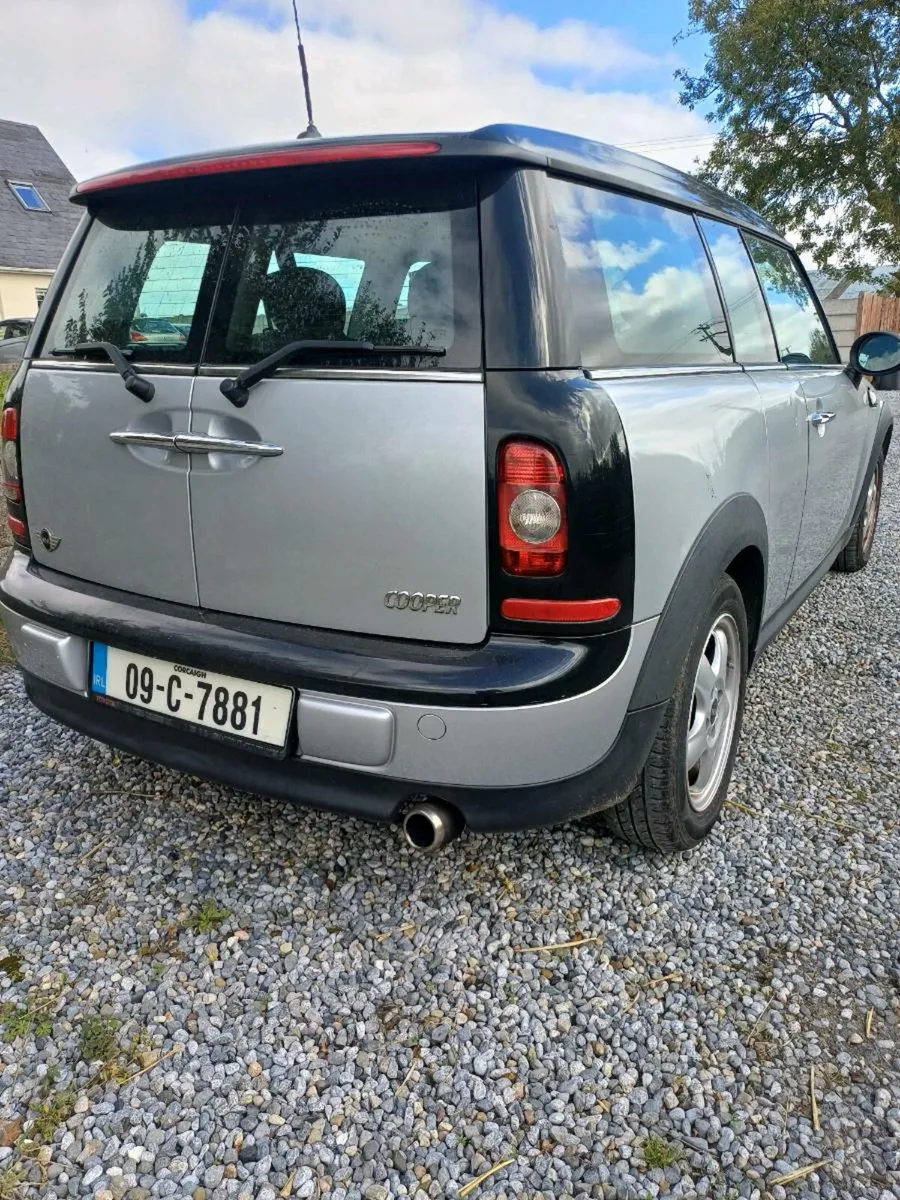 MINI COOPER CLUBMAN LOW KM - Image 4