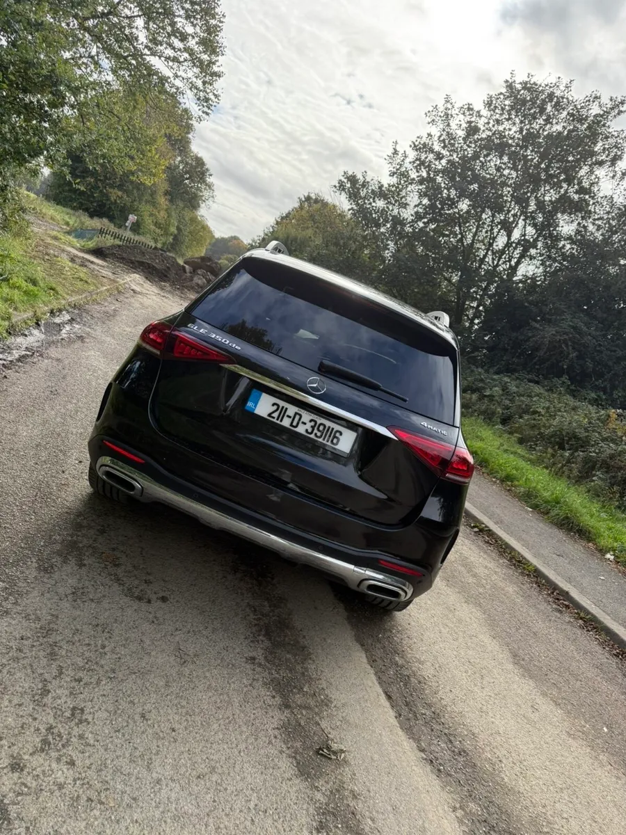 Mercedes- Benz GLE,diesel hybrid, FULL PAN ROOF - Image 3