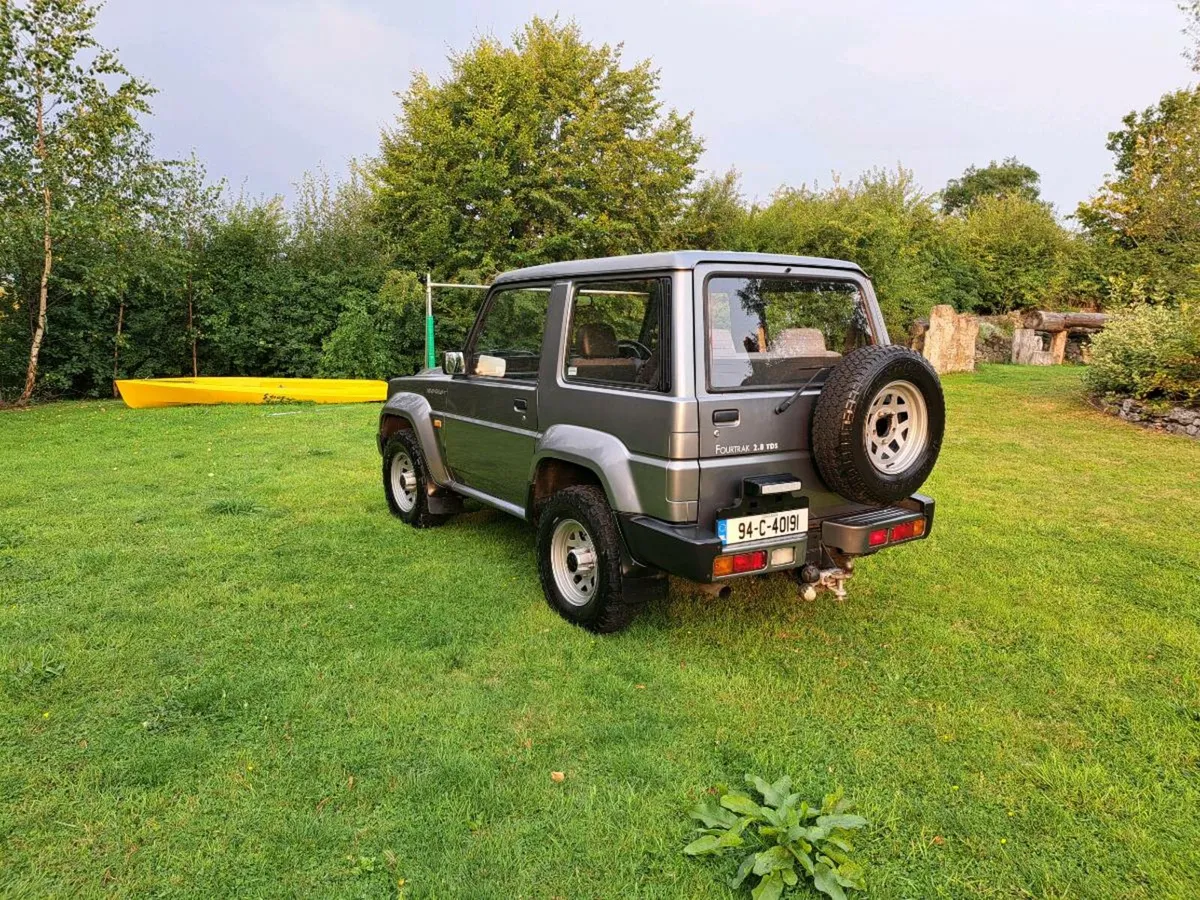 Diahatsu Fourtrak - Image 4