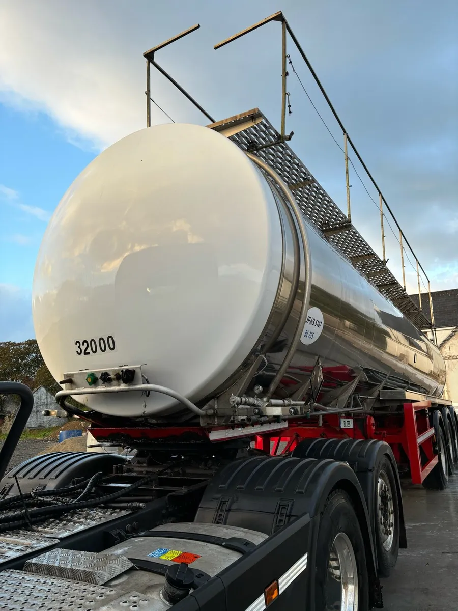 Fruehauf tanker - Image 2