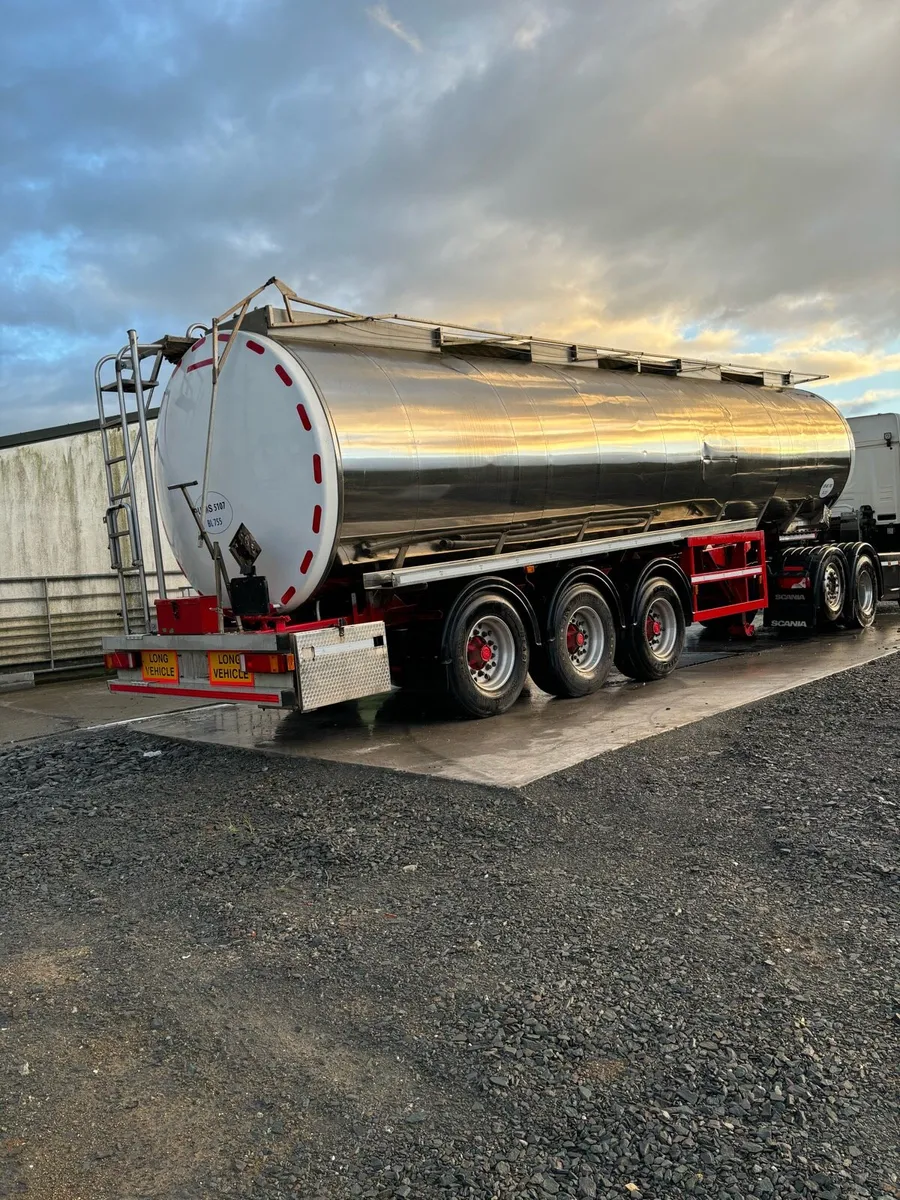 Fruehauf tanker - Image 3