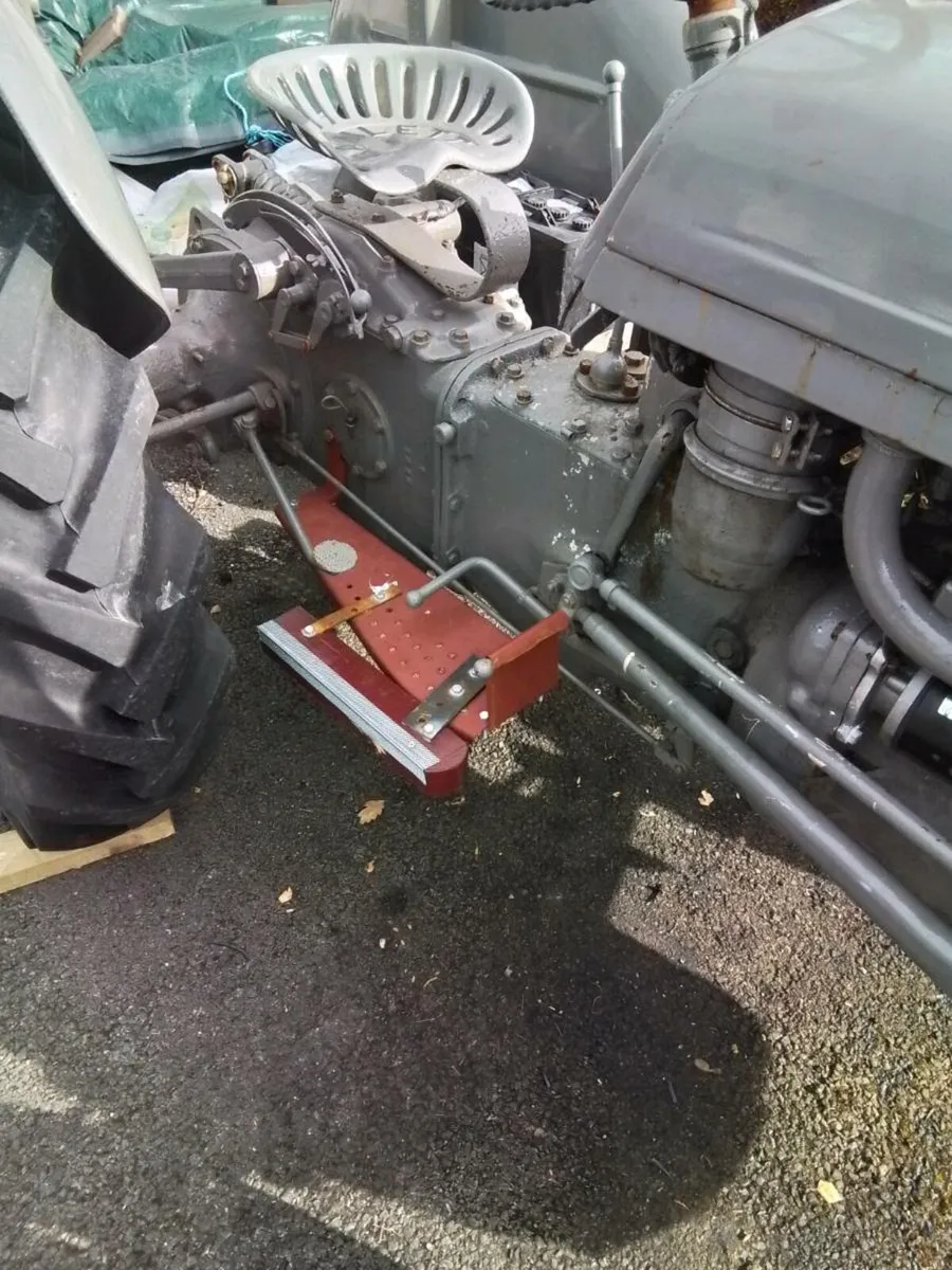 Tractor - Image 3