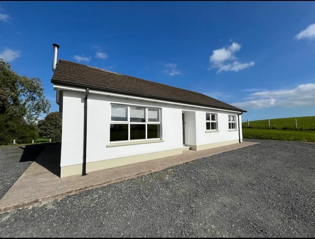 Bungalow to Rent - Image 1