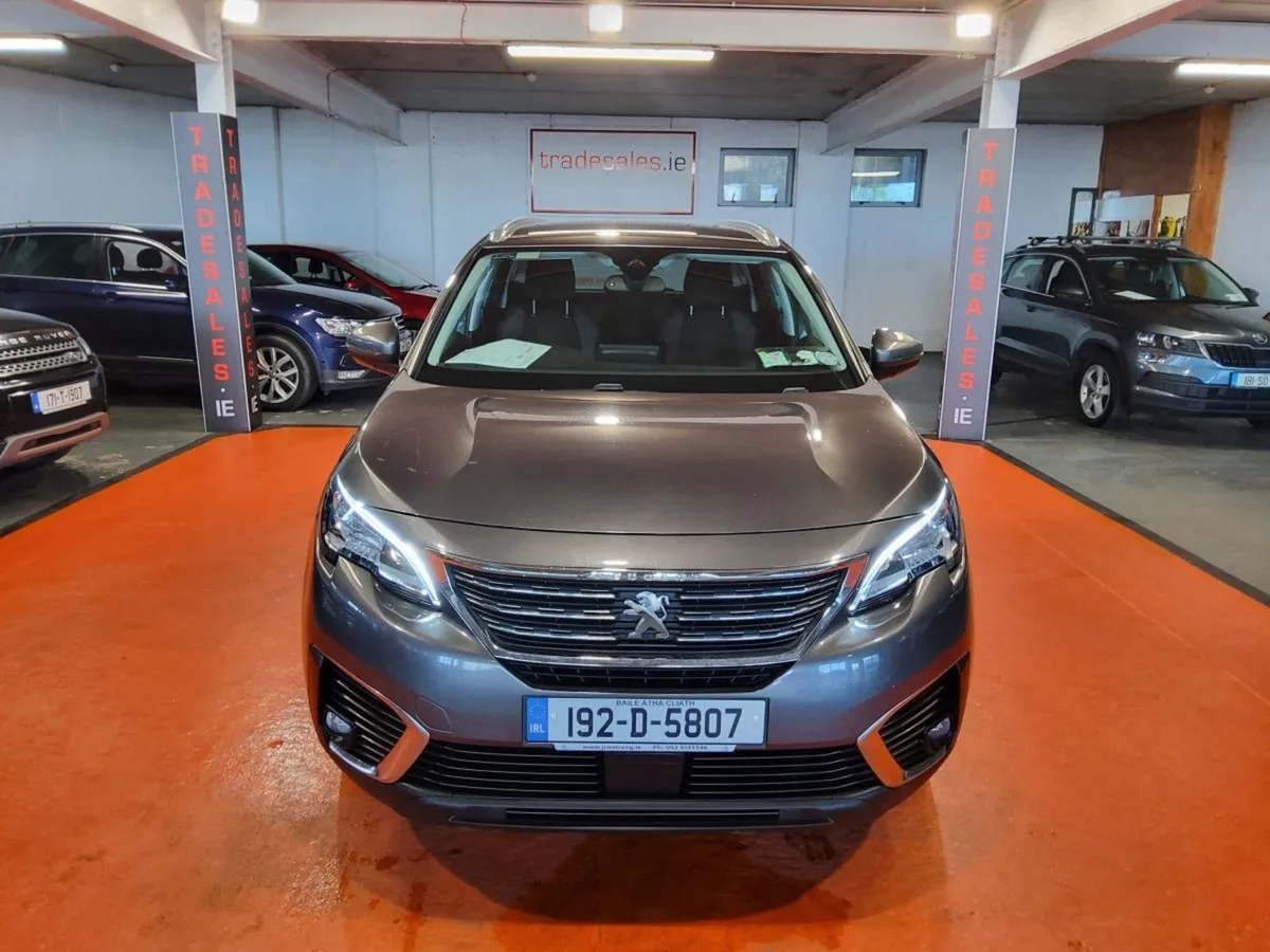 Peugeot 5008 1.5 Bluehdi 130bhp Active - Image 1