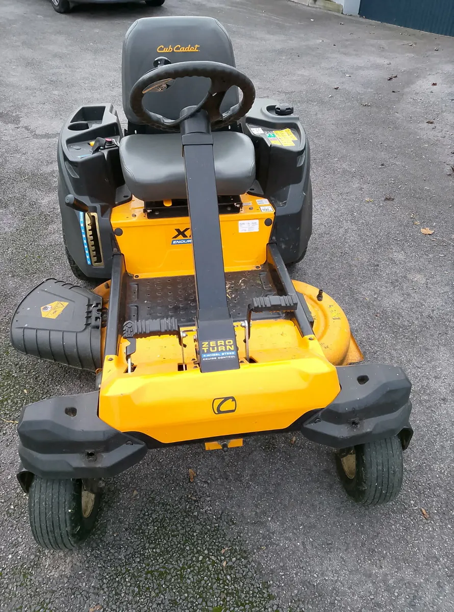 0 Turn Ride on Mower - Image 3