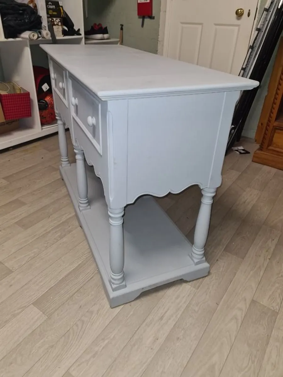 Console Table - Image 2