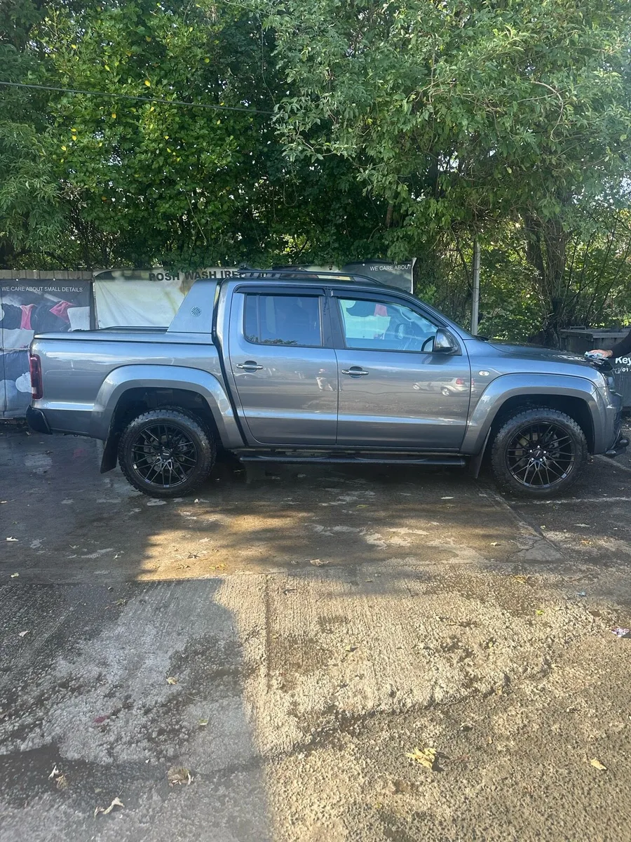 Amarok Adventura 3L V6 - Image 3