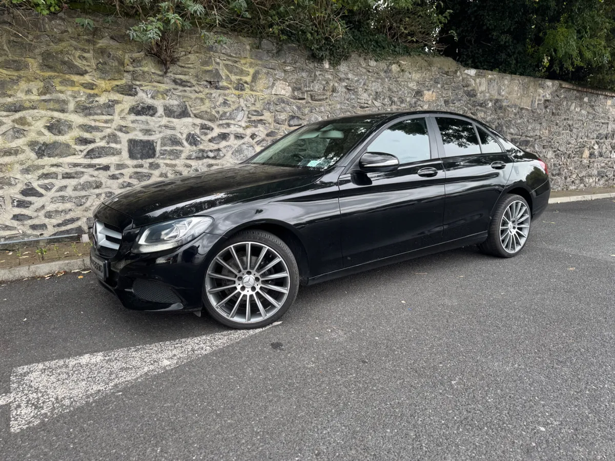 Mercedes-Benz C-Class 2016 180 BLUETEC AUTO - Image 3