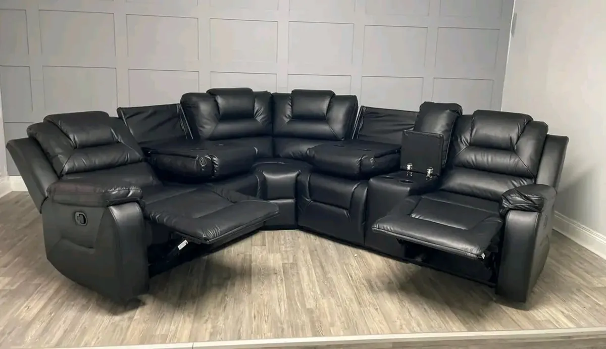 Axel Leather Manual Recliner Sofa - Image 3