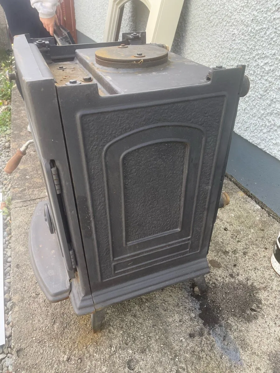 “Stanley” stove - Image 4