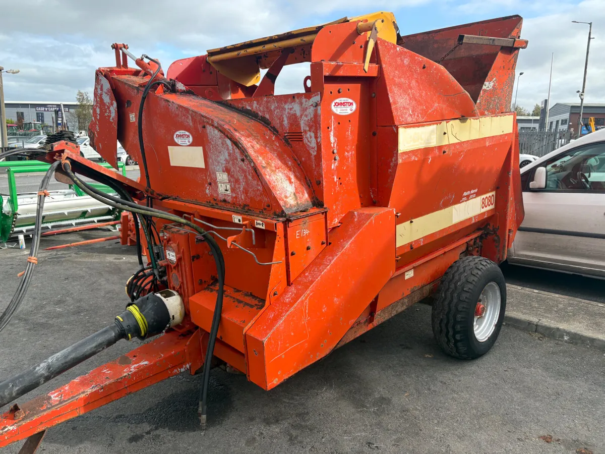 Teagle Silage Feeder / Straw Blower - Image 1