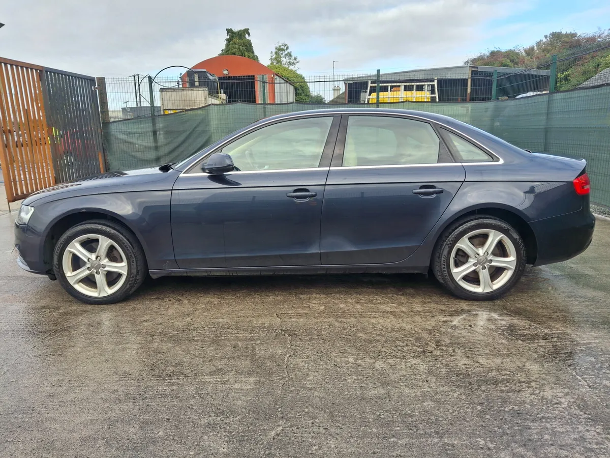 2013 Audi A4 2.0 Tdi.light Damage - Image 4