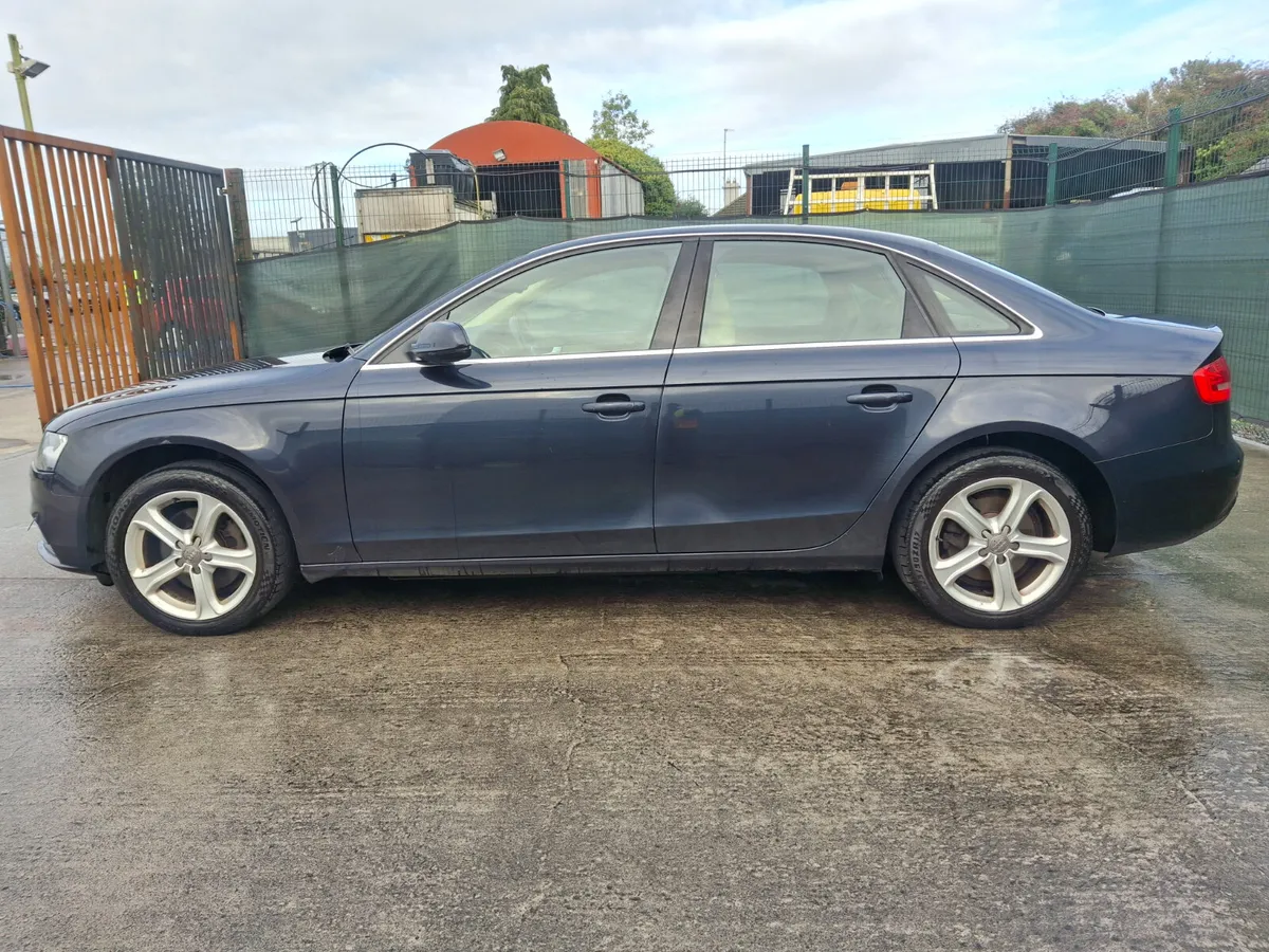 2013 Audi A4 2.0 Tdi.light Damage - Image 4
