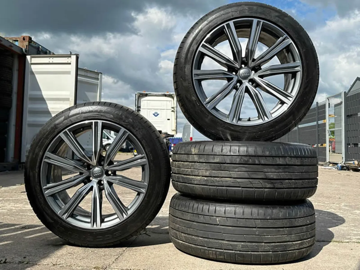 21" Genuine AUDI Q8 SQ8 Alloy Wheels Tyres 4M86010 - Image 1