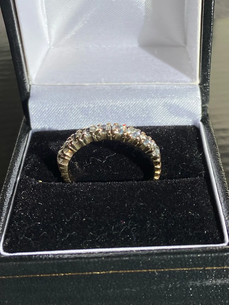Vintage 9ct Gold Half Eternity Ring - Image 2