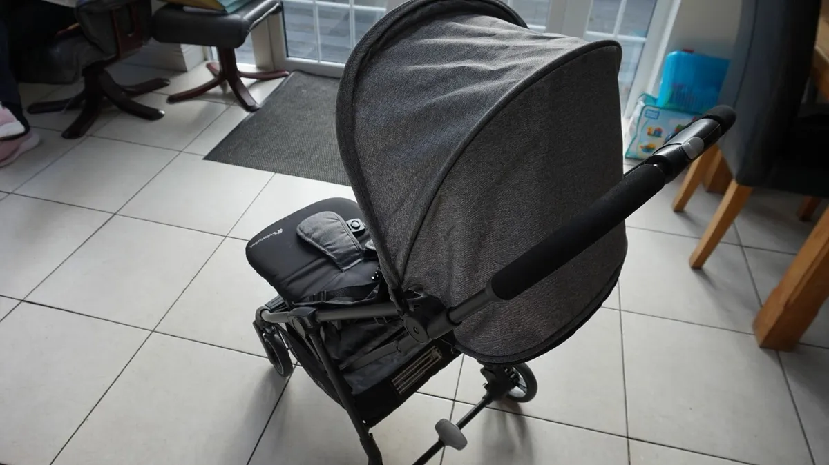 Baby buggy - Image 3
