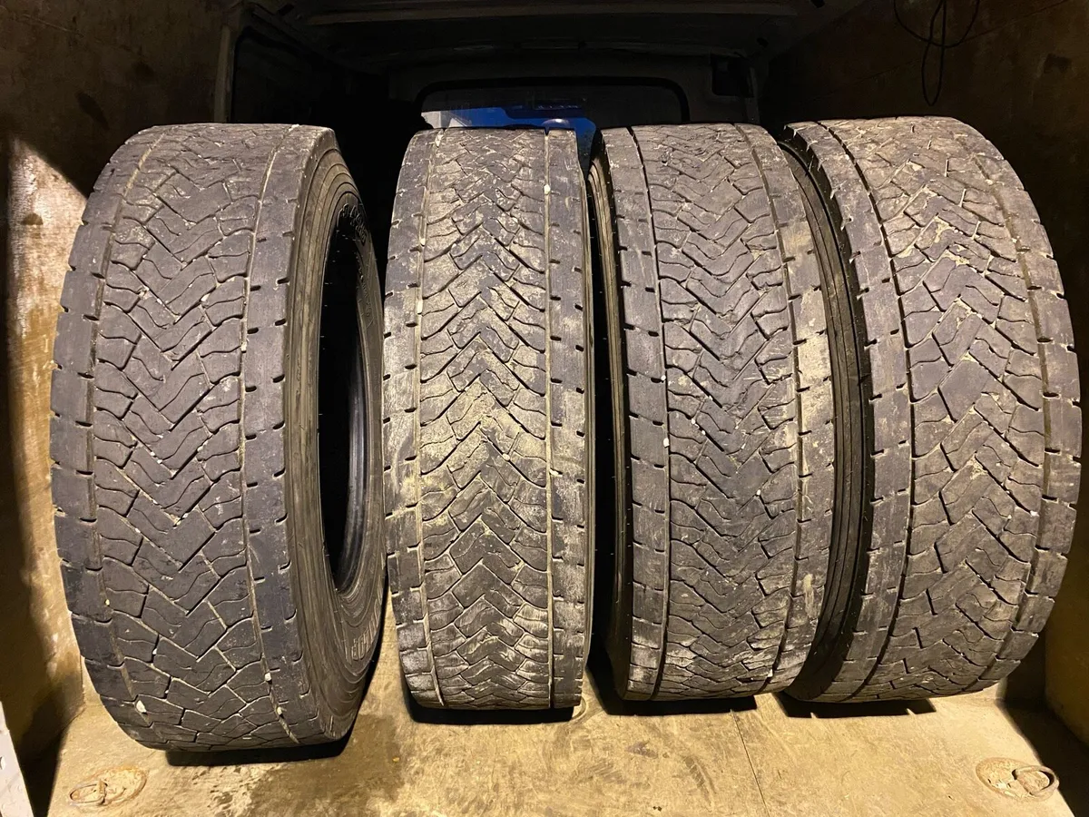 315-80 Drive Truck Tyres - Image 2