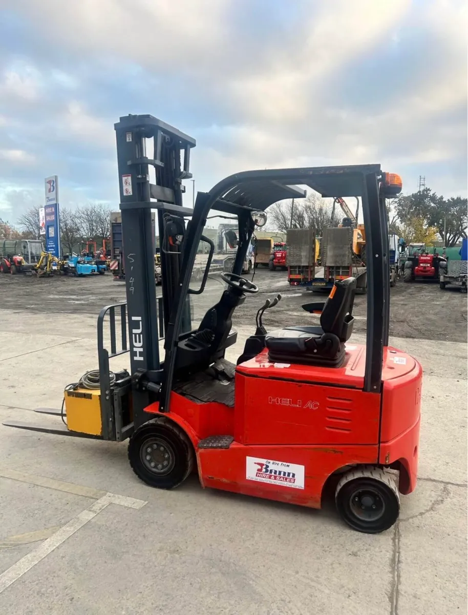 Heli 1.5 Ton Electric Forklift - Image 2