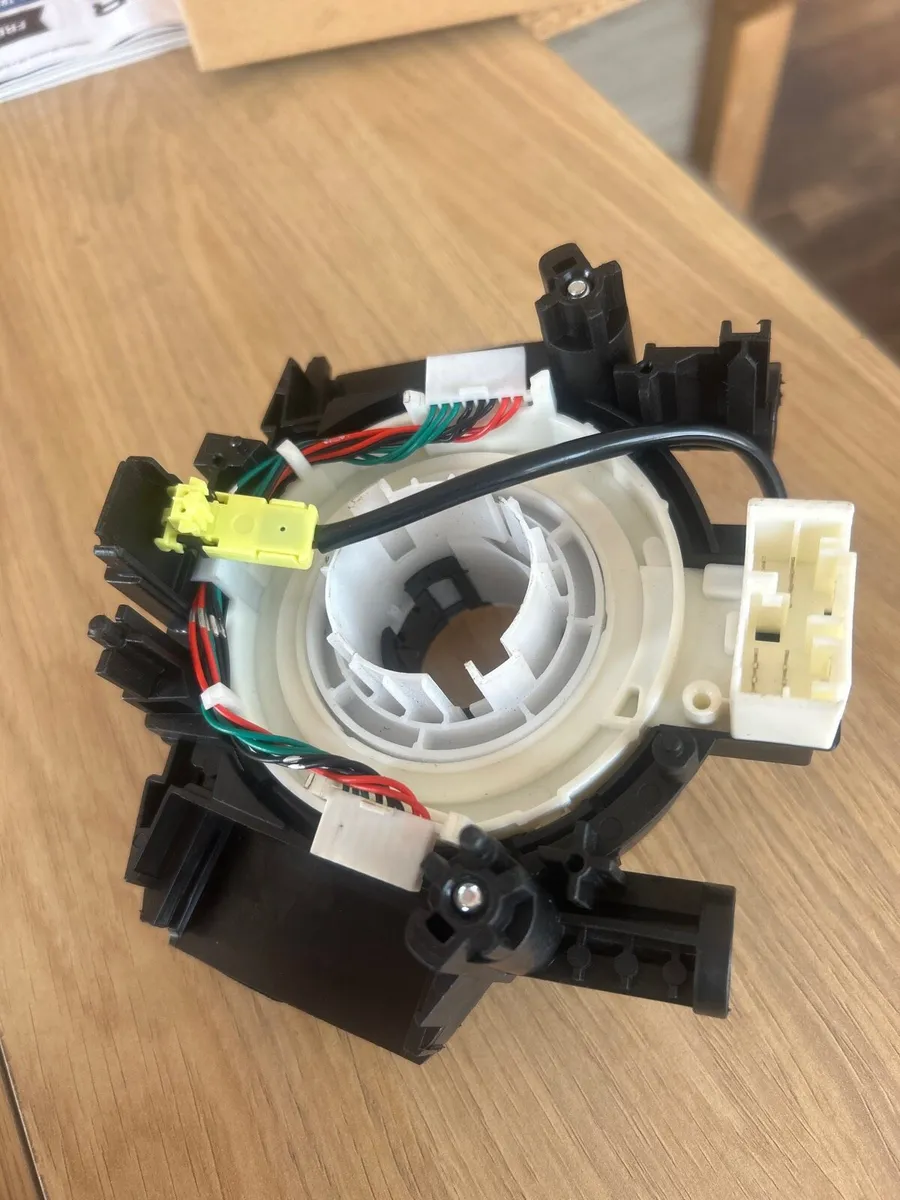 Nissan air bag spiral cabule clock sprint new - Image 2