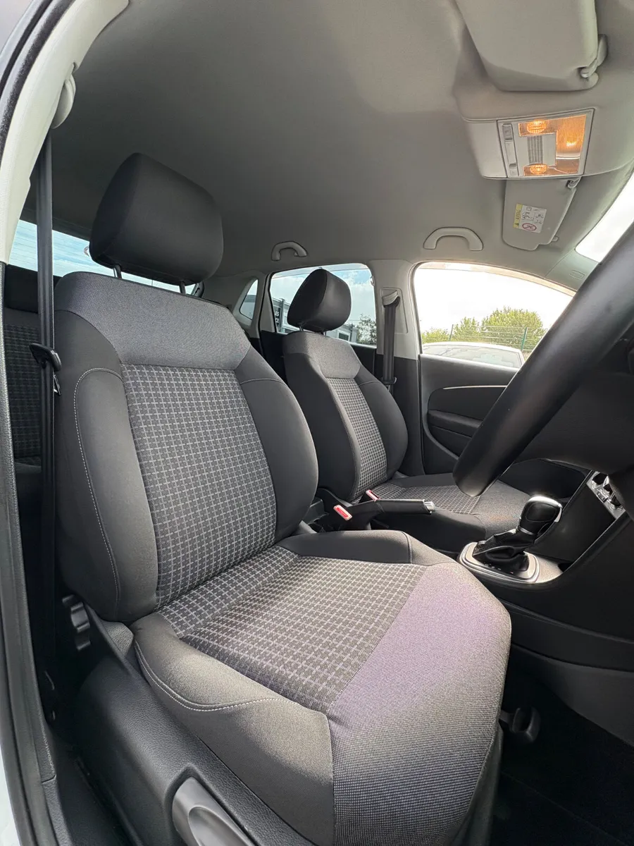 Volkswagen Polo 1.2 TSI Automatic 2015 Low KM - Image 3