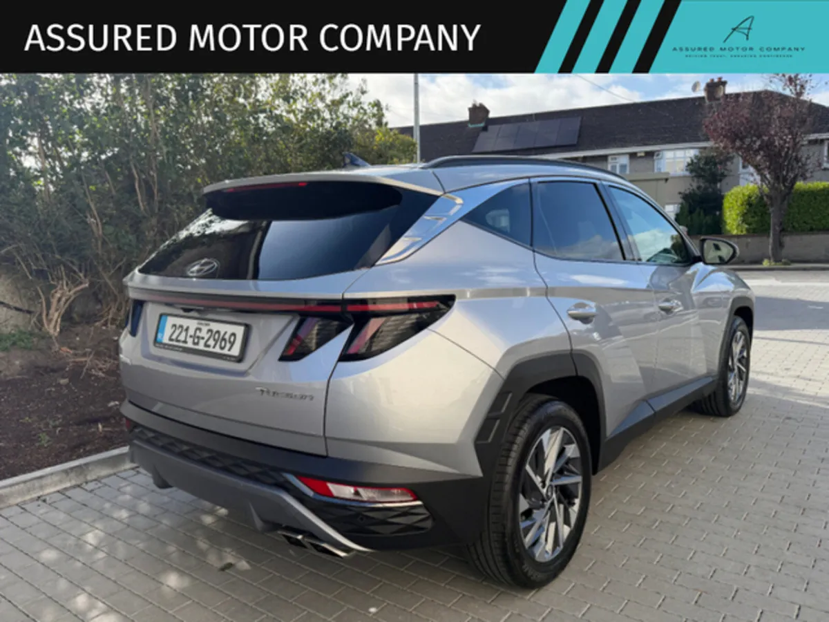 2022 Hyundai Tucson Executive Plus**FULL LEATHER** - Image 3