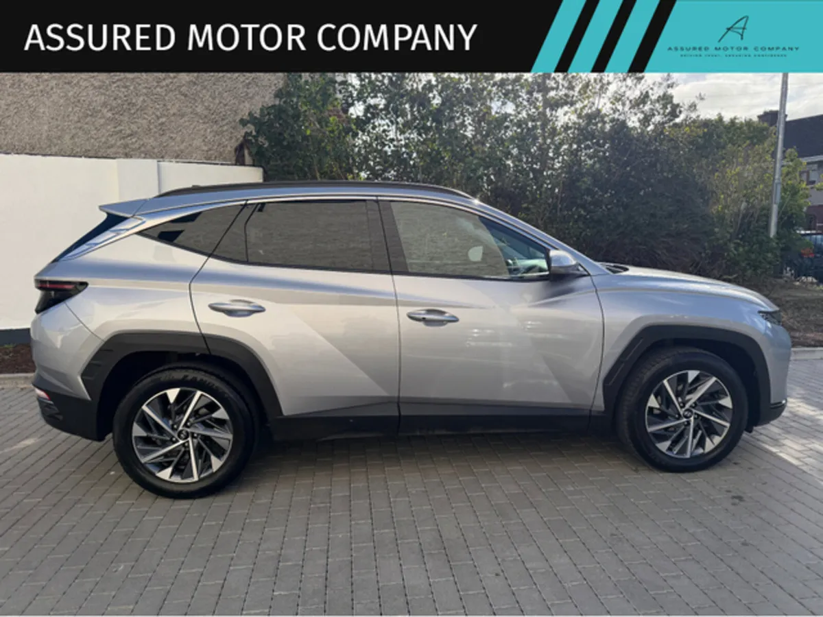 2022 Hyundai Tucson Executive Plus**FULL LEATHER** - Image 2
