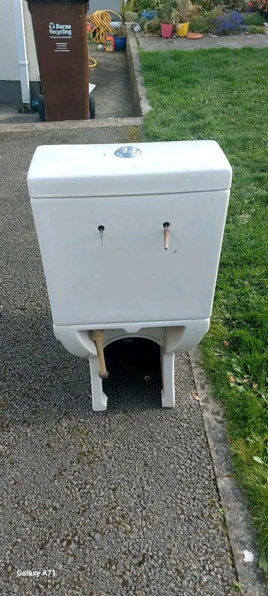 Toilet and Wash-hand basin - Image 2