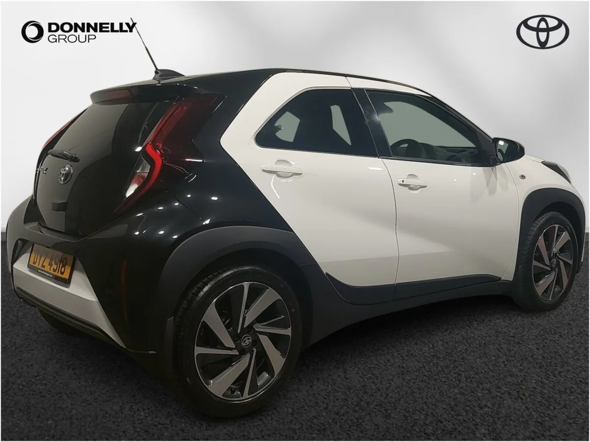 Toyota Aygo X Hatchback Edge - Image 4