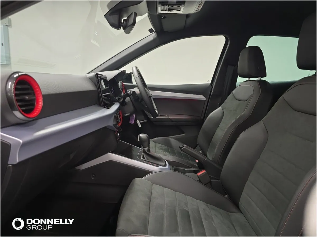 SEAT Arona Hatchback FR Sport - Image 2