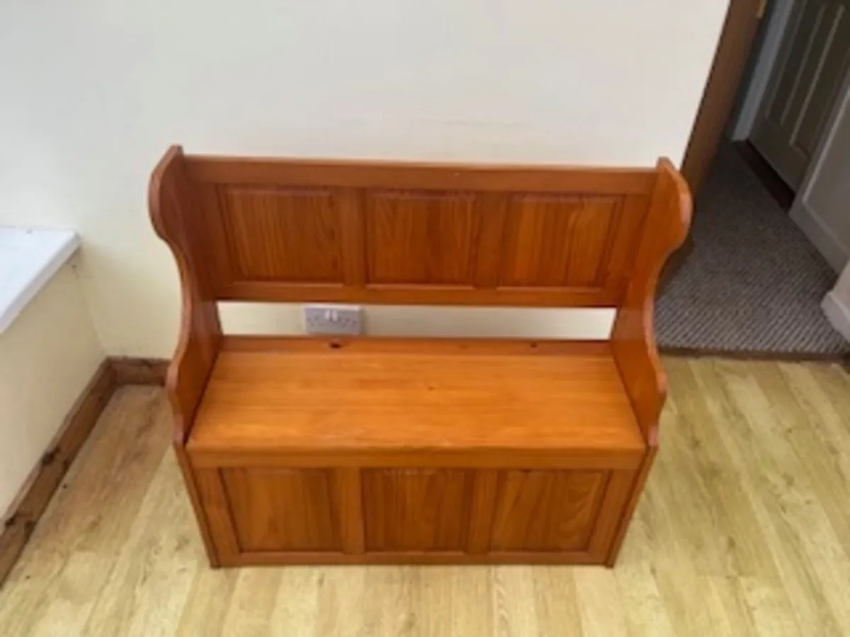 Pew for sale - Image 3