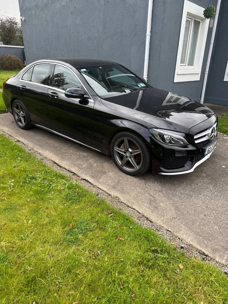 Mercedes-Benz C-Class 2016 - Image 2