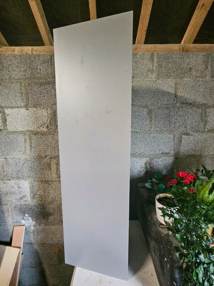 Bathroom unit eall mounted. - Image 2