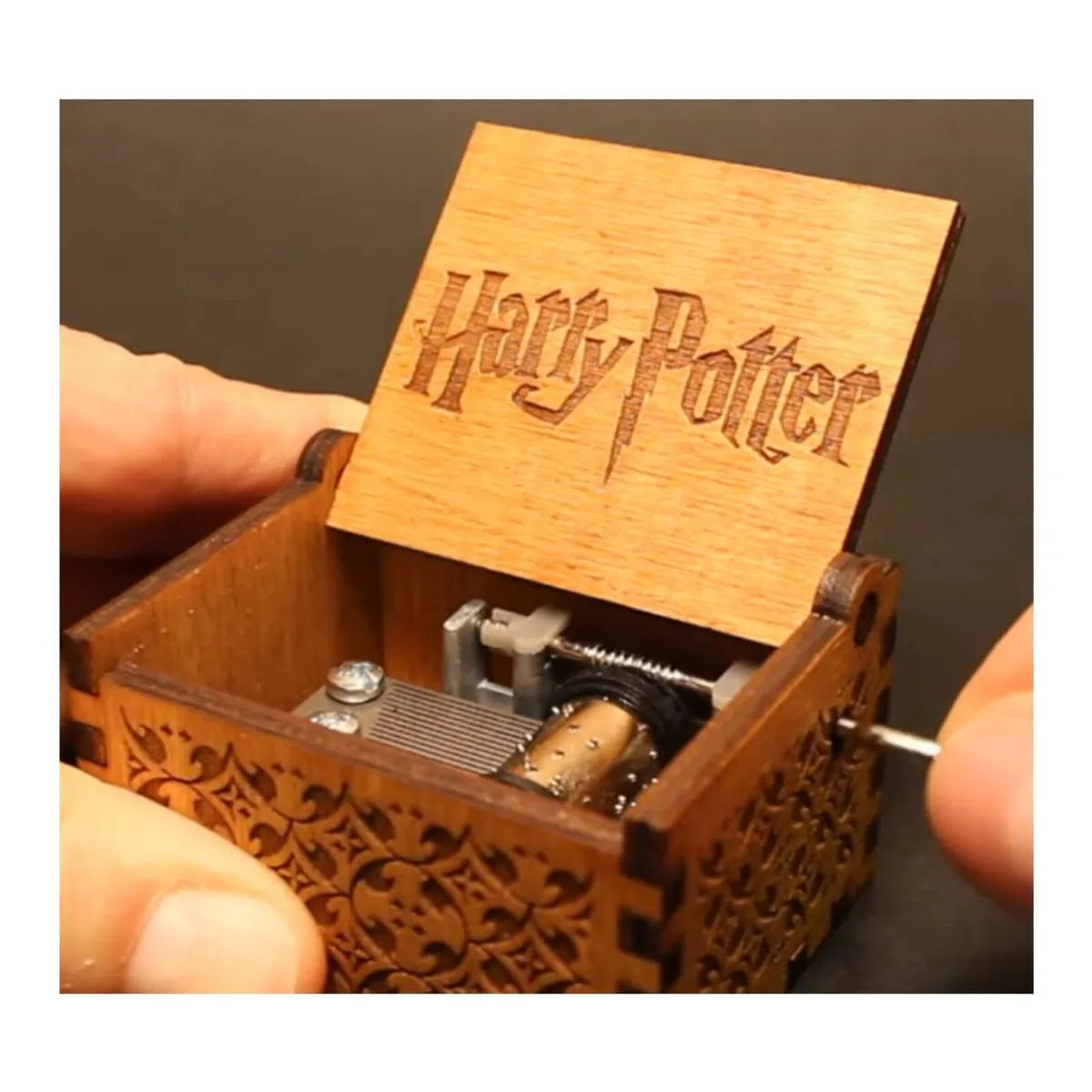 Harry Potter Wooden Music Box Hand Crank, Collecti - Image 3